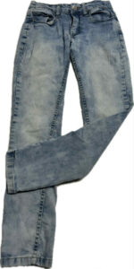 Espace deuxième vie - Jeans 8 ans